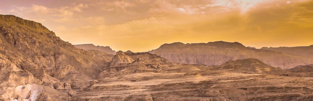 En bild på bergen i Sinai