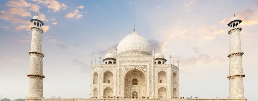 En bild på Taj Mahal i Agra