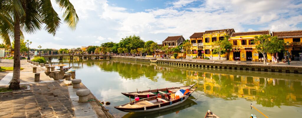 En bild på en flod i Vietnam